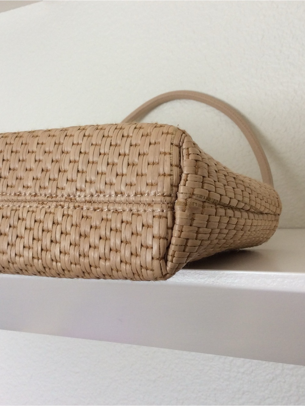 Moda Luxe Lucy - ST Woven Shoulder Bag in Natural - NWOT - Picture 10 of 14